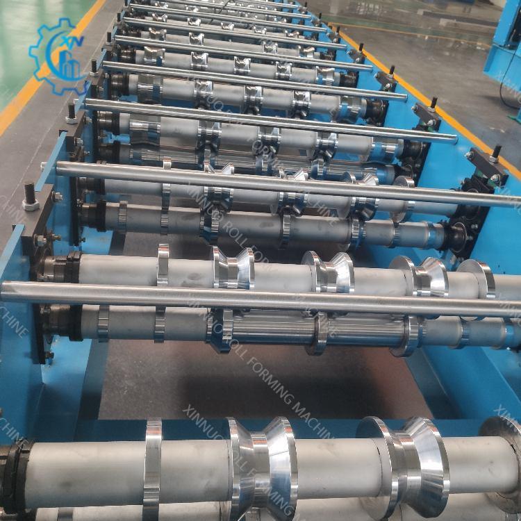 Roof Sheet Roll Forming Machine